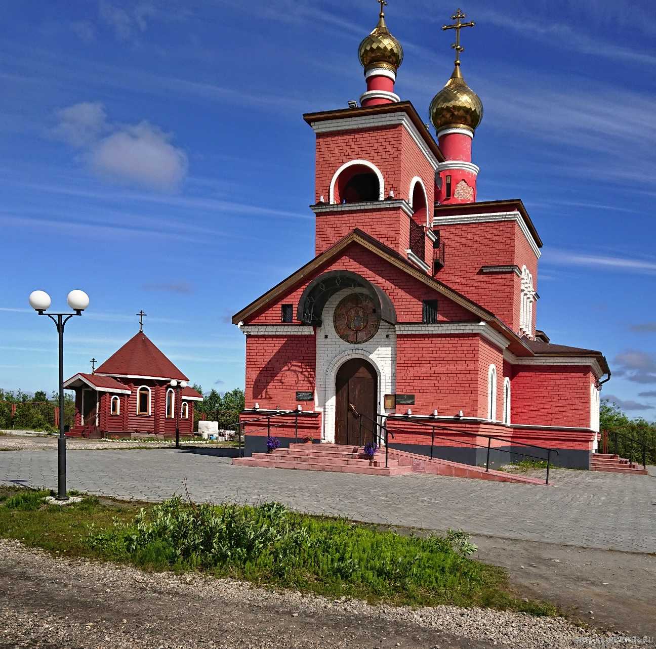 Храм Всех Святых Мурманск городской округ Мурманск Скальная улица, 7а  отзывы, фото и адрес похоронного объекта